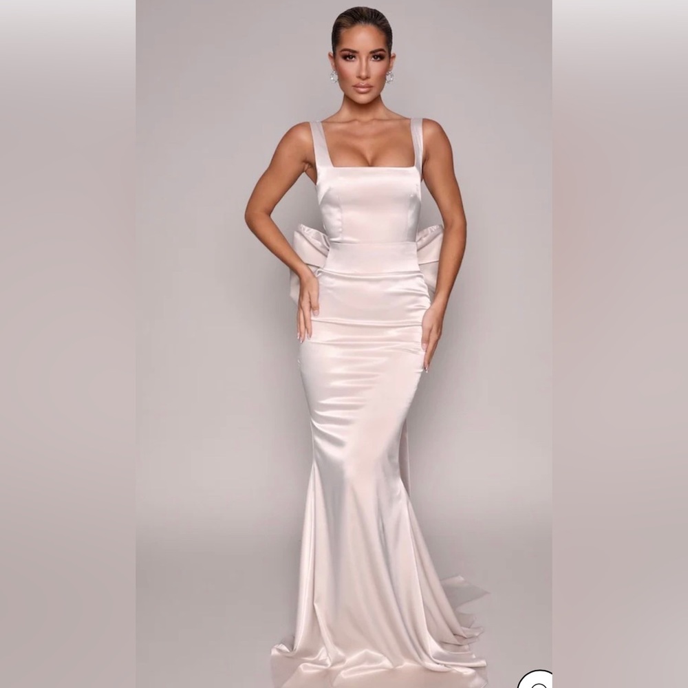 Champagne/ off- white satin floor length gown with removable bow